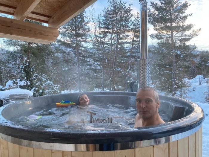 Bain Nordique Suedois Pour 4 6 Personnes, Jessica, LA GARDE, France (1)