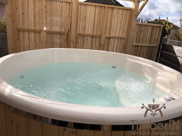 Bain Nordique Suedois Pour 4 6 Personnes, Nadia, MONTMOROT, France (2)