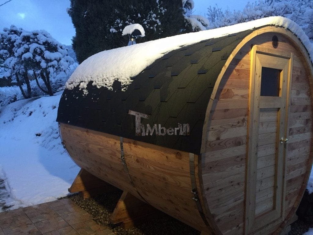 saunas exterieur tonneau xavier vaulnaveys le bas france 1